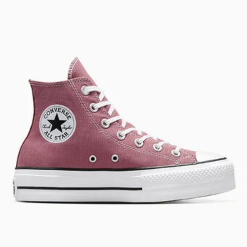 Converse Chuck Taylor All Star Lift High Tops. Size 5.5 M/8.0 W (WORN ONCE)